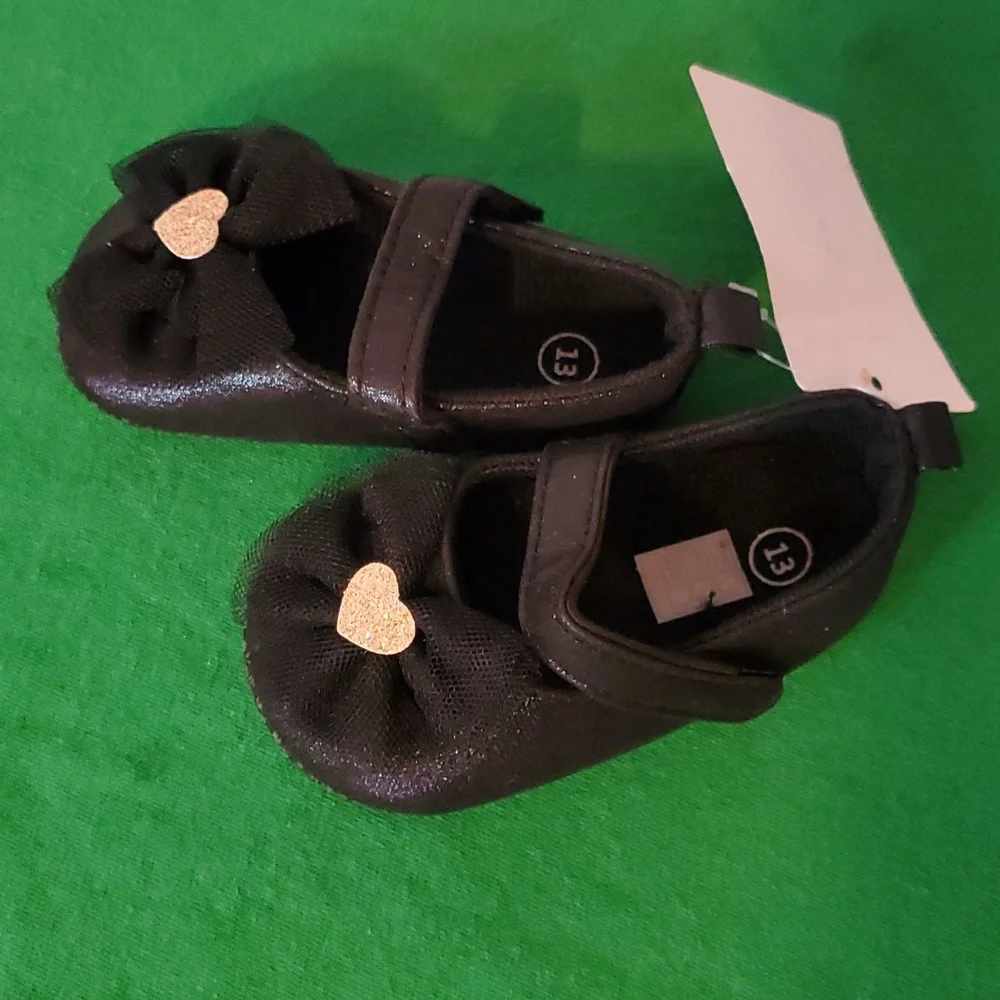 Girls Black / Gold Dress Shoes